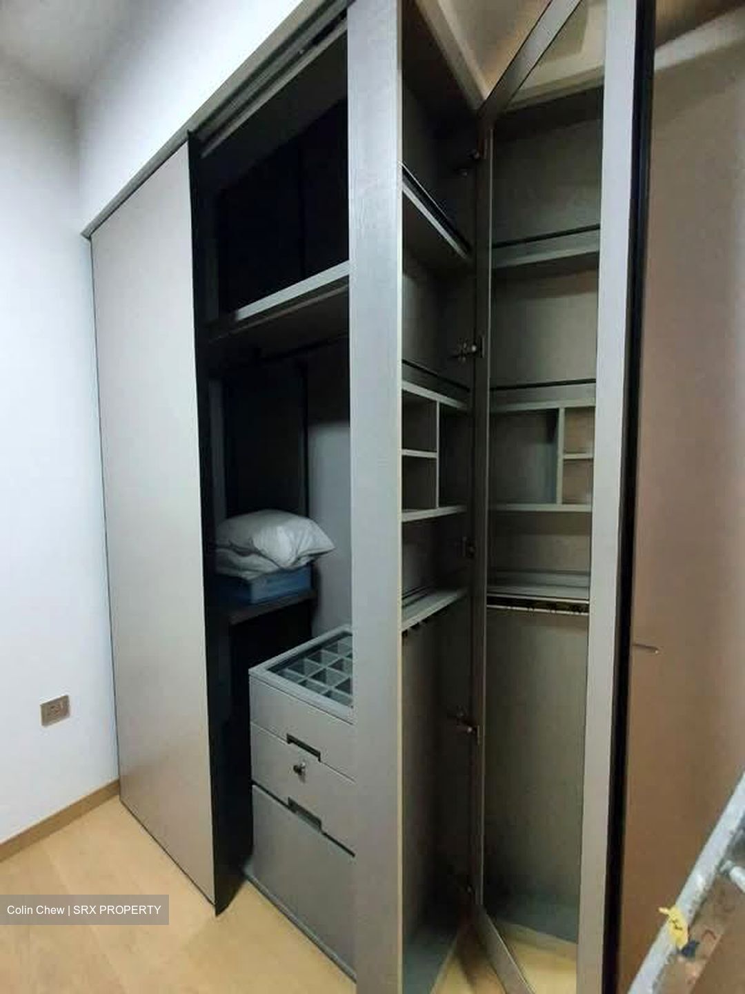Haus On Handy (D9), Condominium #573378531